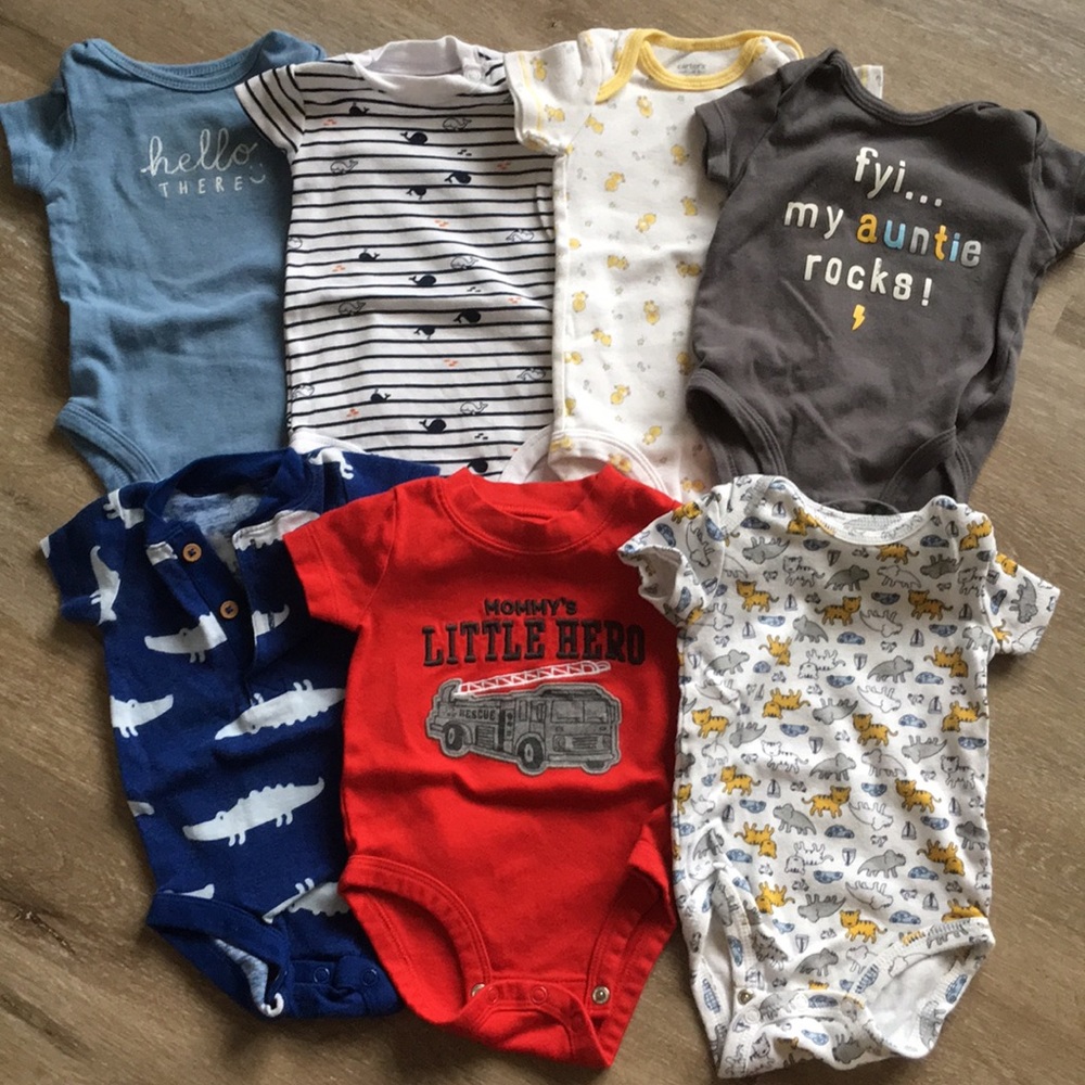 Short sleeve onesies 3months